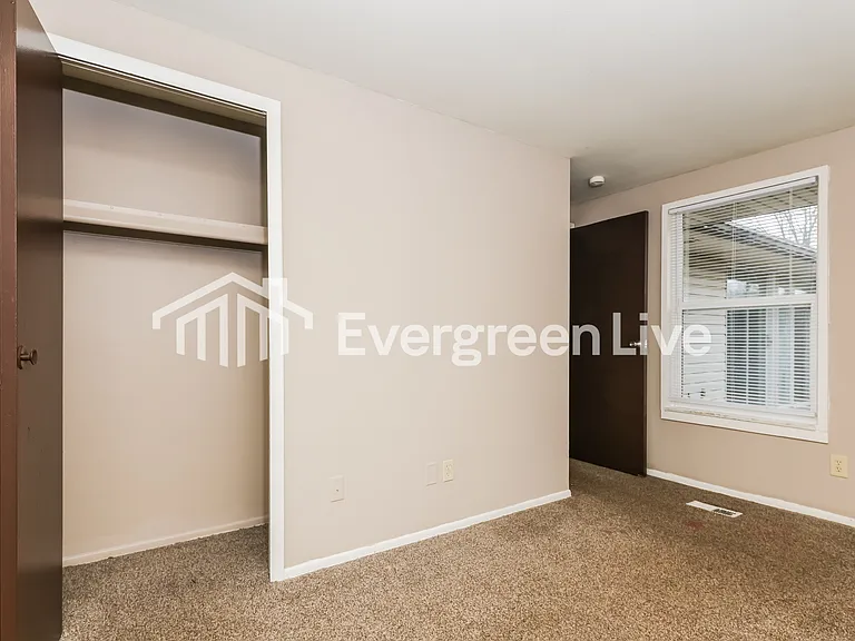 5636 Troy Villa Blvd — Photo 12