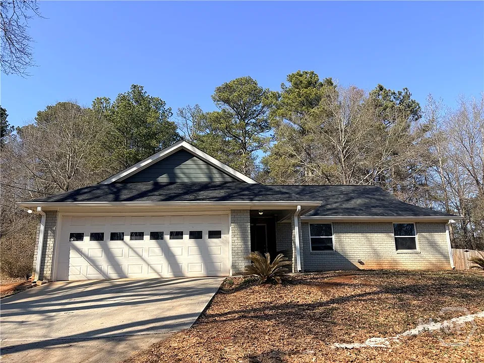 1020 Crooked Creek Rd