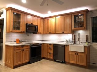 1909 SE Main St, Portland, OR 97214