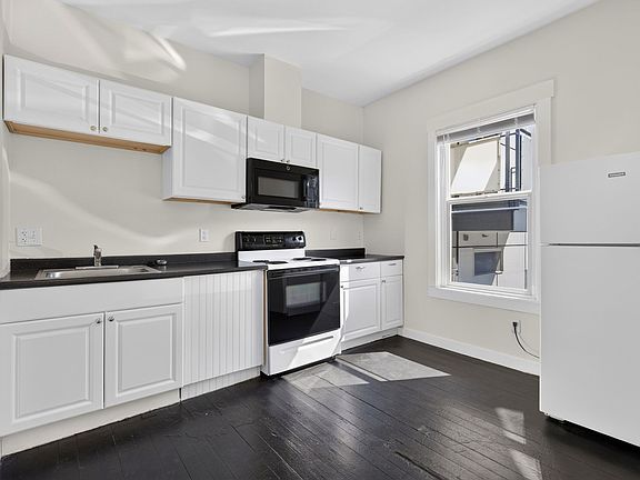 4th image of 515 22nd Ave APT 104