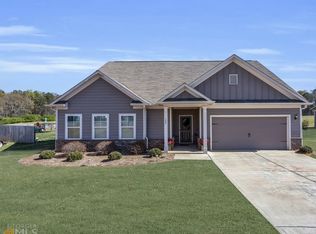 1224 Foster Rd, Statham, GA 30666