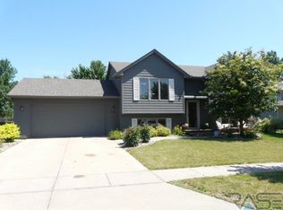 6408 W 54th St, Sioux Falls, SD 57106