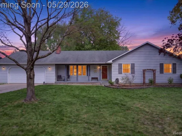 10350 Ataberry Dr, Clio, MI 48420
