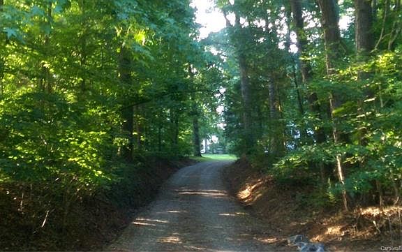 4th image of 2181 Old Wilkesboro Rd