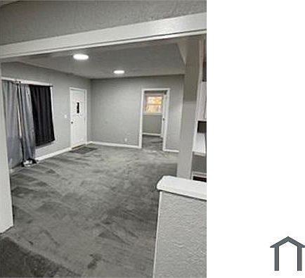 3rd image of 400 E Sheffield Ave