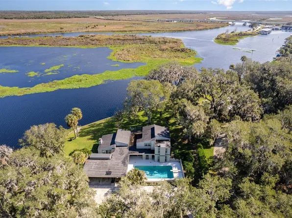 951 Powhatan Dr, Sanford, FL 32771