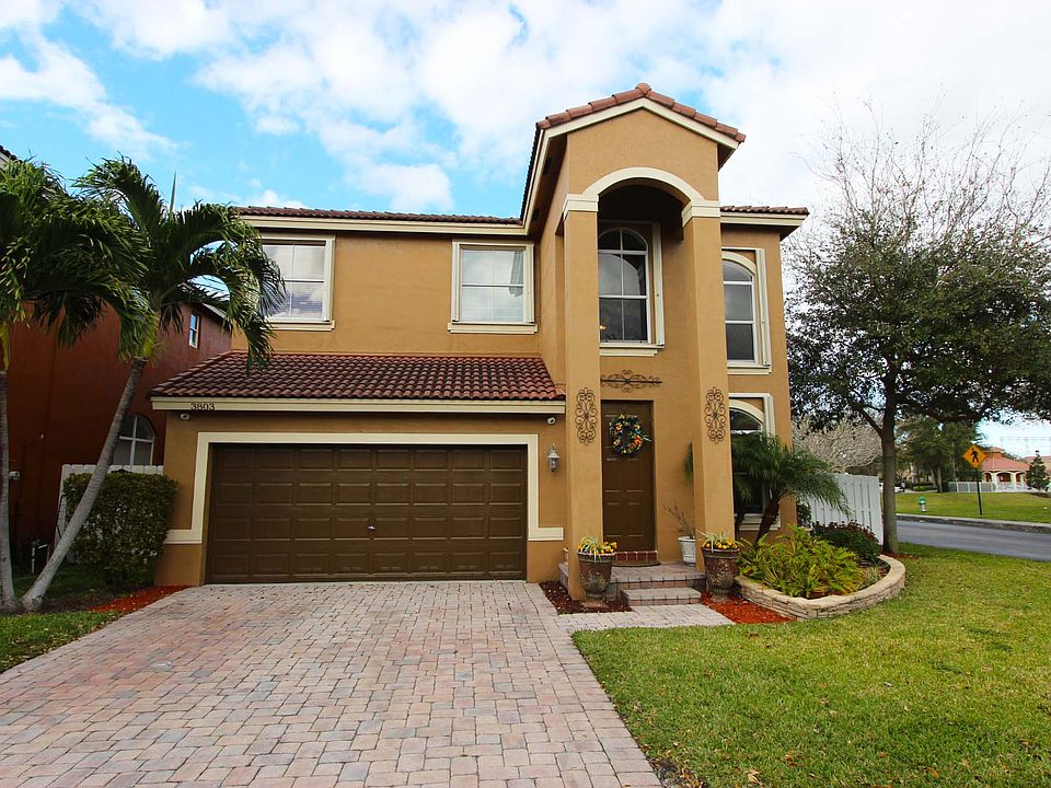 1st image of 3803 SW 49th Pl