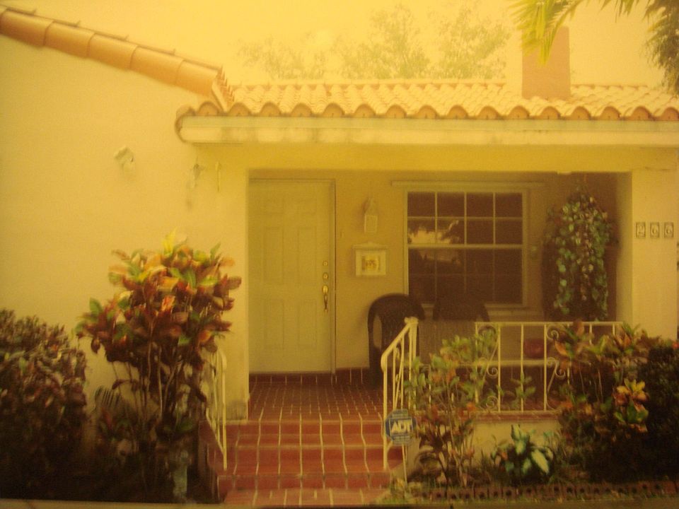 1st image of 266 Minola Dr