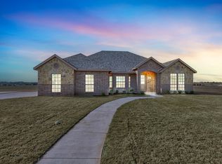 170 Lakecrest Dr, Muenster, TX 76252