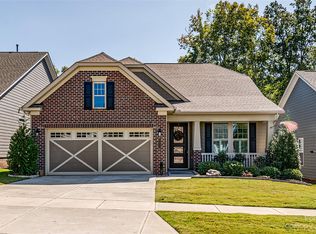 8213 Festival Way, Charlotte, NC 28215