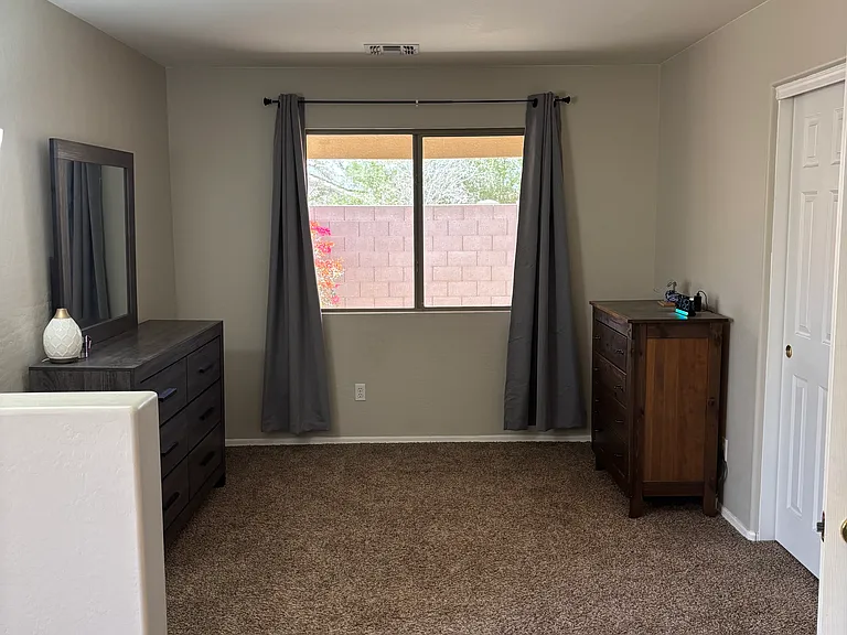 15957 W Larkspur Dr — Photo 10