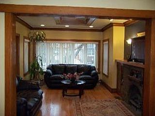 1st image of 1019 N Taylor Ave