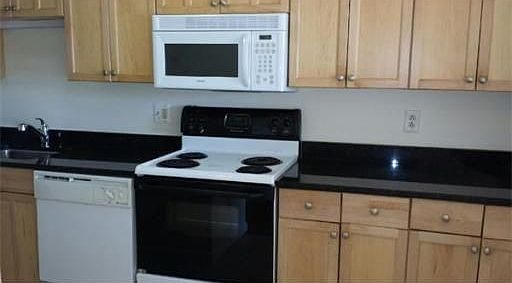 2nd image of 509 Broadway APT 8