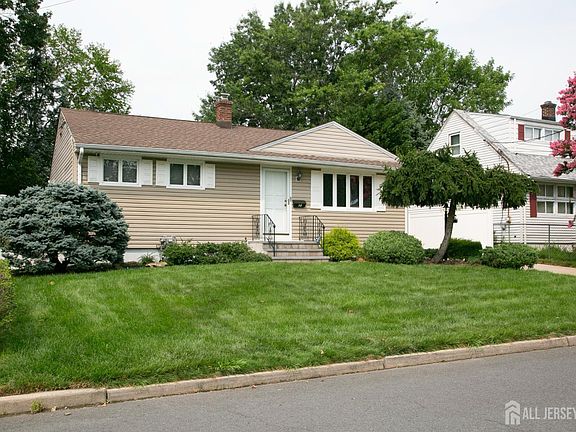 2nd image of 58 Schuyler Dr