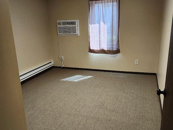 5th image of 705 Church St #1