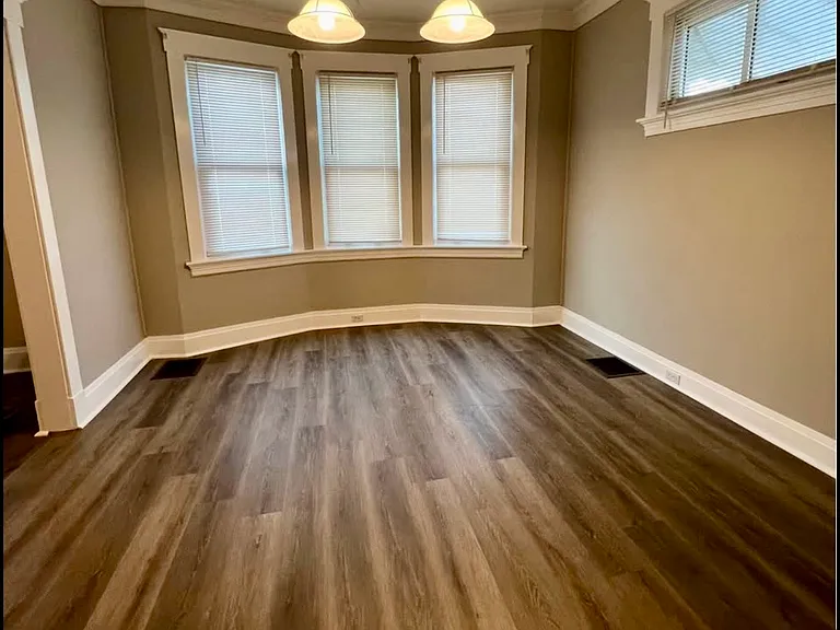 754 Arlington Ave — Photo 9