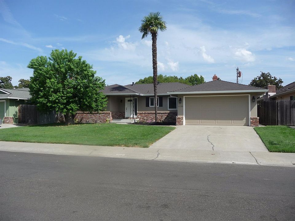 1st image of 1133 Glenn Holly Way