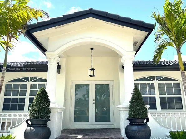 (undisclosed Address), Miami, FL 33187