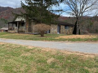 14 Frosty Pine Dr, Fairview, NC 28730