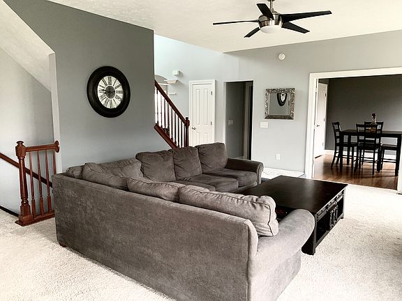 Spacious Family Room