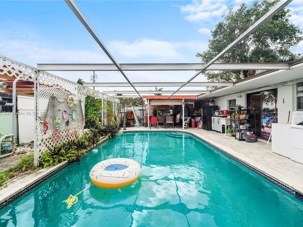 8125 W 16th Ave, Hialeah, FL 33014