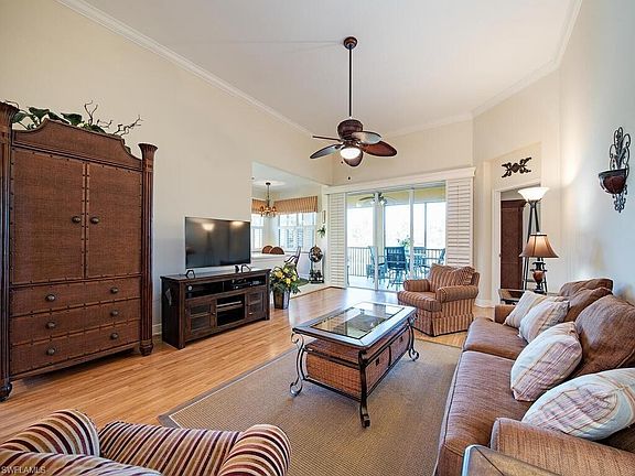3rd image of 12219 Toscana Way APT 201
