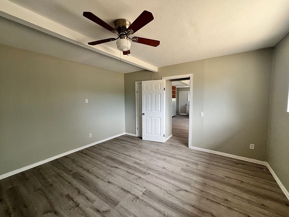 1st room-left