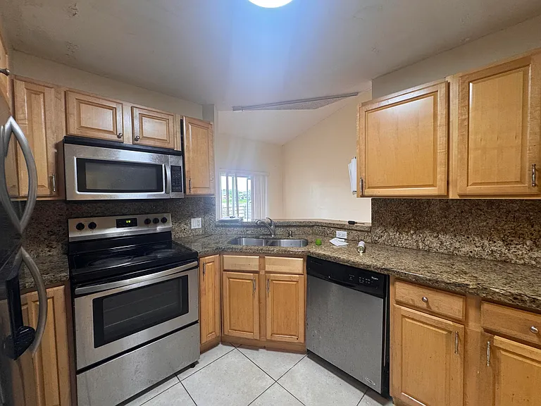 3409 NW 44th St #205 — Photo 11