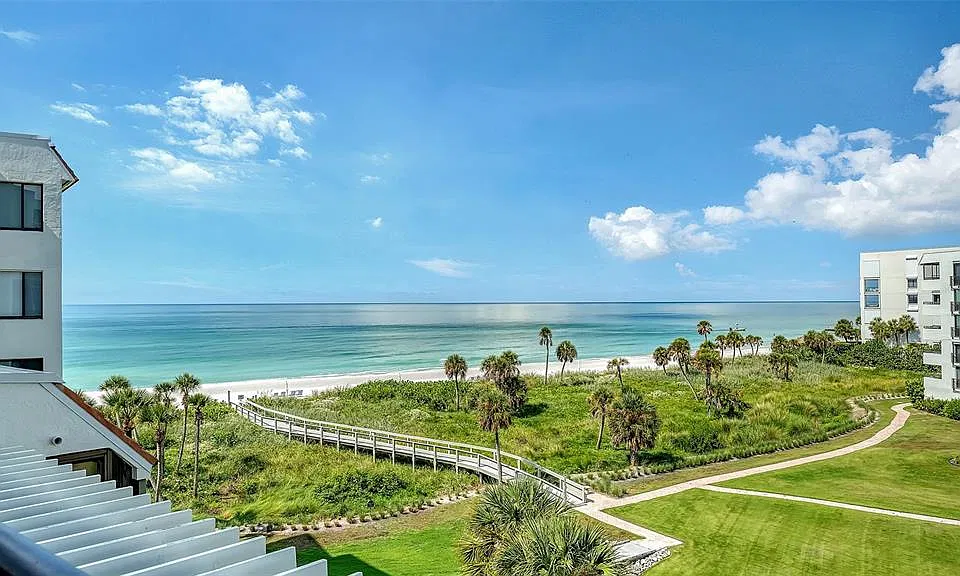 1425 Gulf Of Mexico Dr #D-405