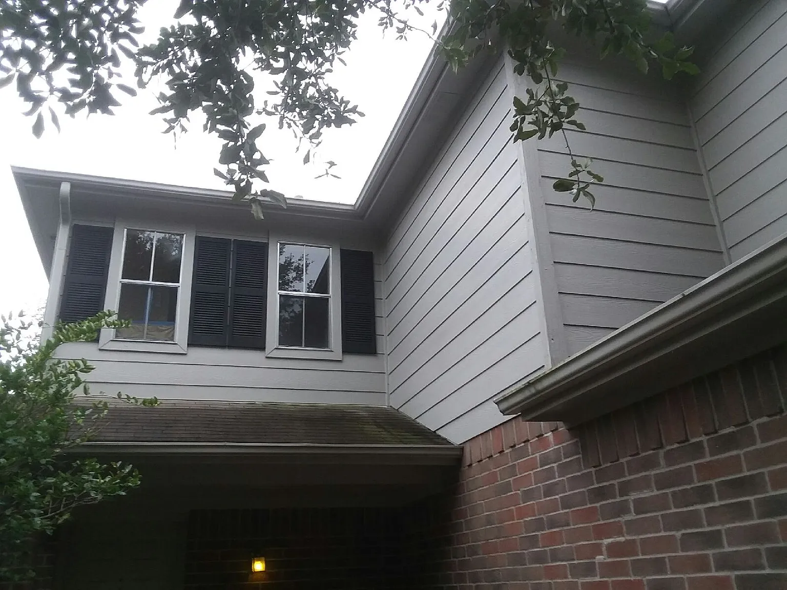 906 Oak West - 1 — Photo 2