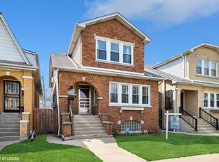 3136 N Kostner Ave, Chicago, IL