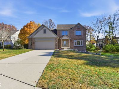 9735 Logan Ln, Fishers, IN, 46037