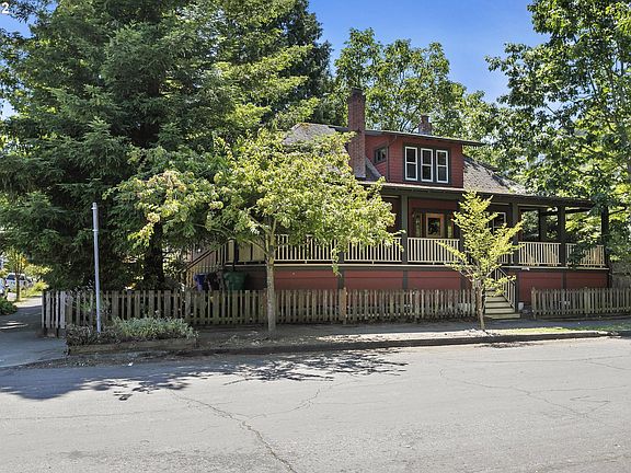 2nd image of 5235 N Maryland Ave