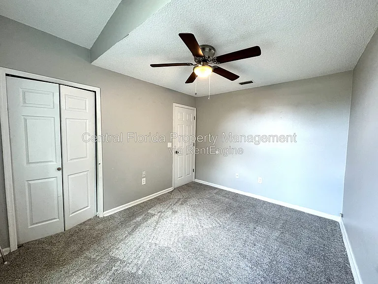 658 Elwood St — Photo 12