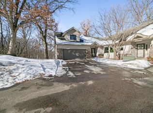 13416 Parkwood Dr, Burnsville, MN 55337