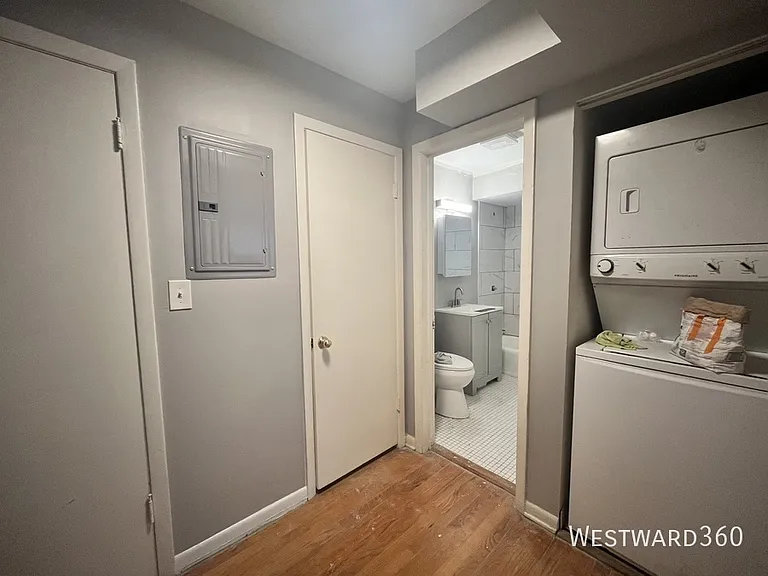 1624 W Touhy Ave #3A — Photo 12