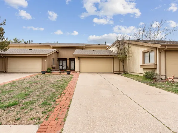 8201 E Harry St APT 2302, Wichita, KS 67207