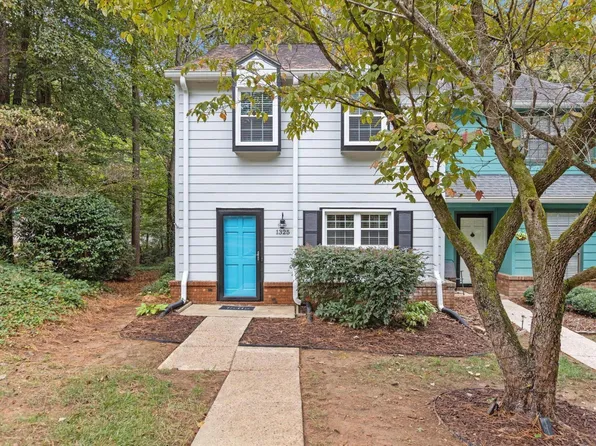 1325 Springlawn Ct, Raleigh, NC 27609