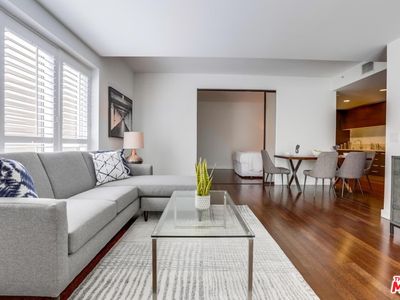 6250 W Hollywood Blvd #4, Los Angeles, CA, 90028