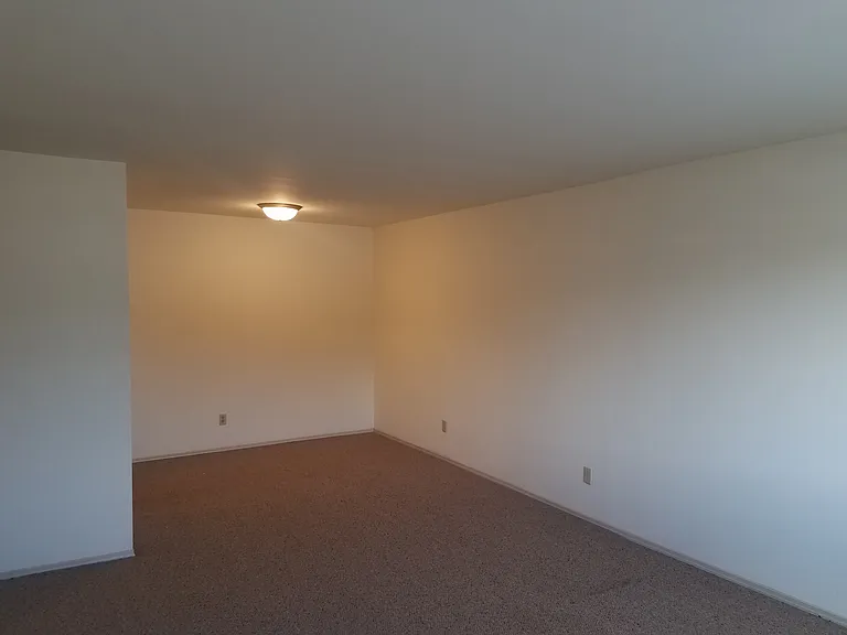 Heritage Apartments — Photo 24