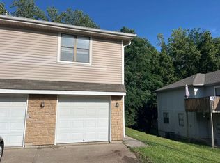 8301 N Everton Ave APT D, Kansas City, MO 64152