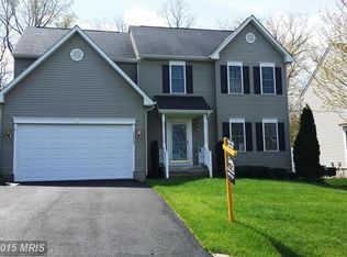 35400 Gosling Ln, Locust Grove, VA 22508