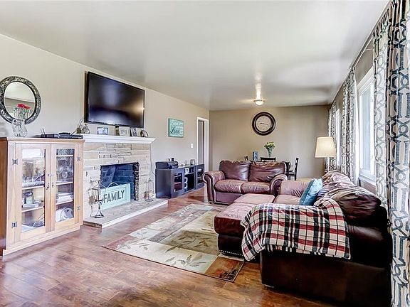 4th image of 1001 Swango Dr