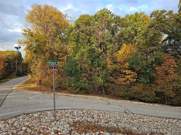 79 Ridgecrest Cir #No1, Lake Ozark, MO 65049