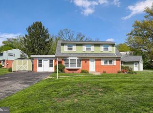 3243 Elmae Dr, Lancaster, PA