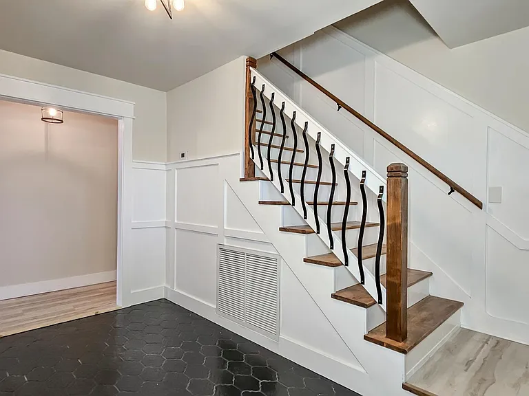 4033 Lucerne Dr SE — Photo 6