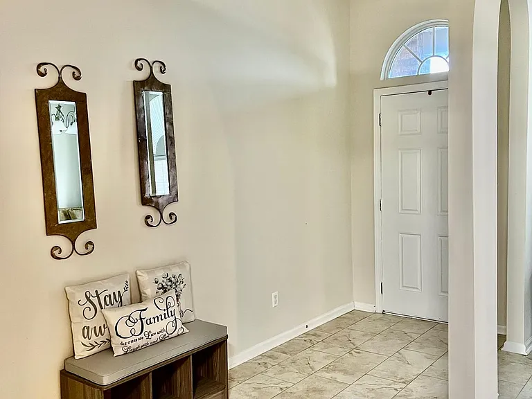 3258 Woodglen Dr — Photo 7