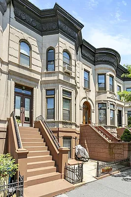 Rented by Corcoran | media 7