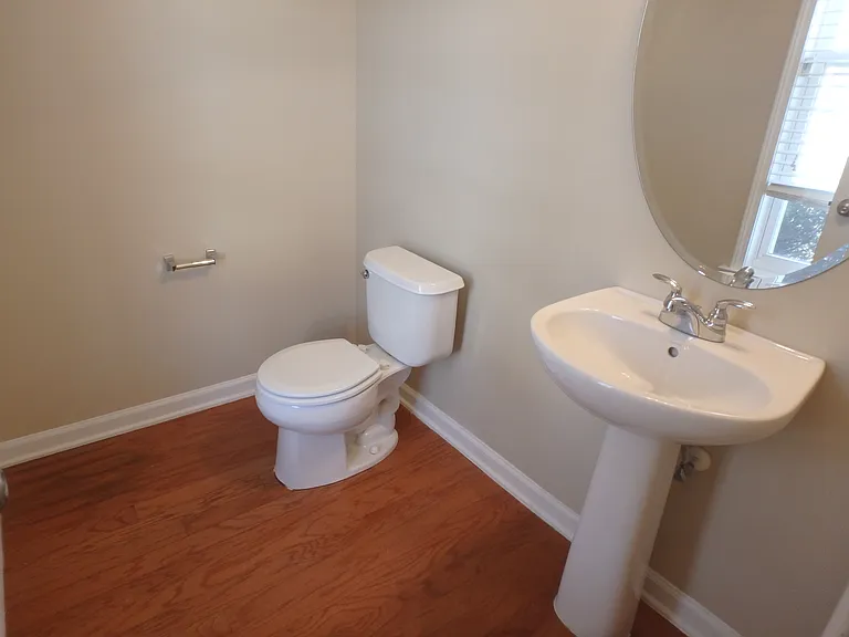137 Tuscarora Ln — Photo 5