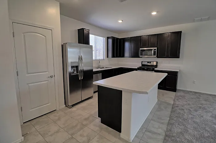 857 W Calle Tikal — Photo 6